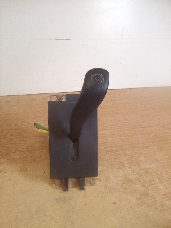 Volvo VNL Bendix 7267413 TCS-9000 Trailer Brake Valve "READ DESCRIPTION"