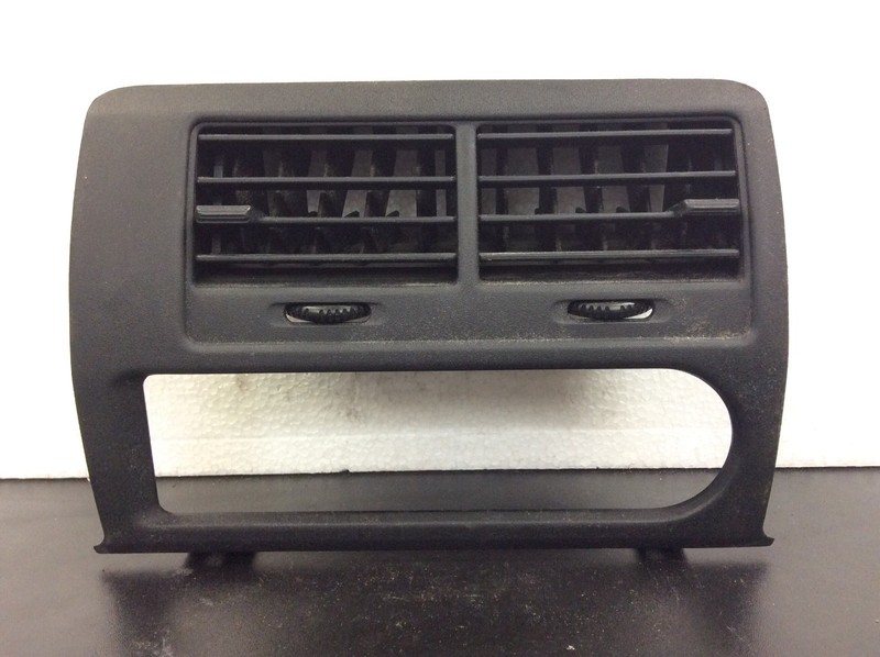 88 89 90 91 Prelude Fresh Air Outlet Assy Center Vent Climate Bezel Used OEM