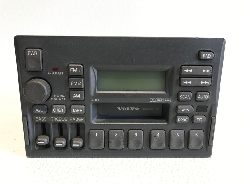99-04 Volvo V40 Radio Stereo Audio CD Cassette Player Receiver Control