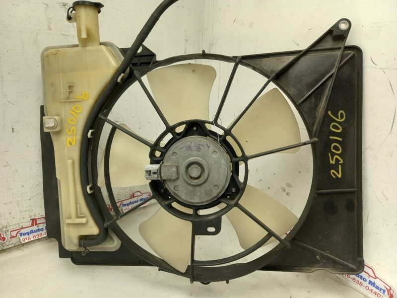 04 05 06 SCION XA 1.5L RADIATOR FAN MOTOR ASSEMBLY