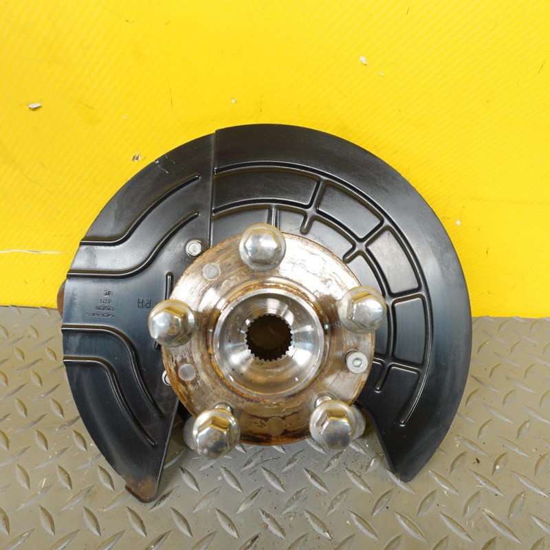 2023-2025 DODGE HORNET RIGHT PASSENGER SIDE REAR KNUCKLE SPINDLE HUB OEM