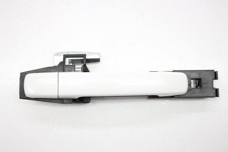 2007-2012 Nissan Altima 3.5L SR Passenger Right Rear White Door Handle
