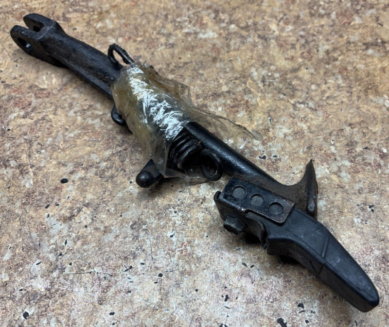 1984 Honda Nighthawk S CB700SC CB 700 SC Side Kick Stand Spring C9
