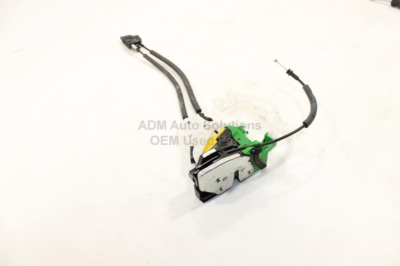 2016-2020 KIA SORENTO Front Left Driver Side Door Lock Actuator OEM 81310-C5010