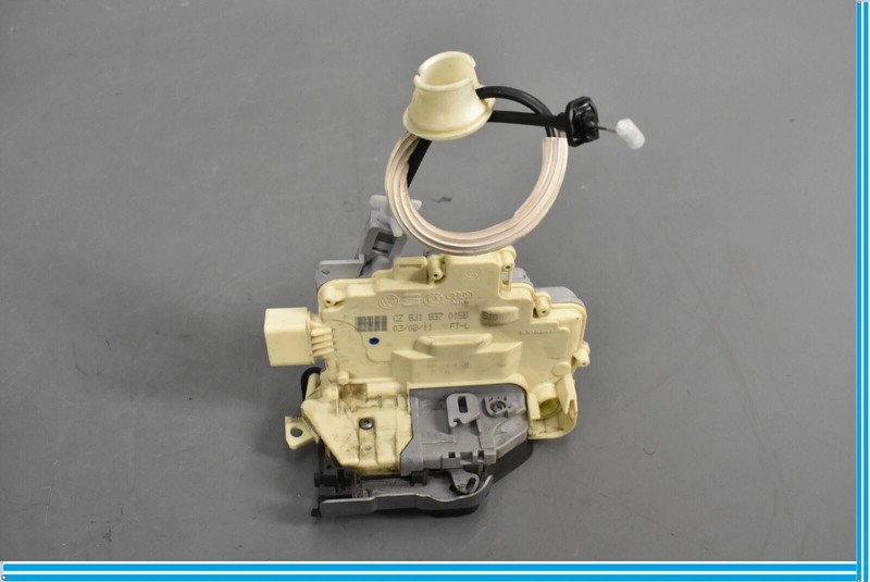 11-17 Volkswagen VW Touareg Front Left Driver Side Door Lock Latch Actuator OEM