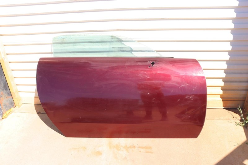 2004-2009 CADILLAC XLR FRONT RIGHT PASSENGER DOOR SHELL BURGUNDY W/ GLASS OEM