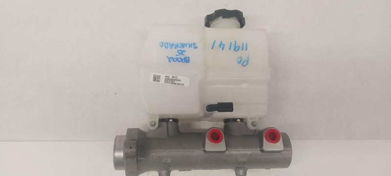 22-'25 CHEVROLET SILVERADO 2500 Master Cylinder OEM 1 Year Wnty!
