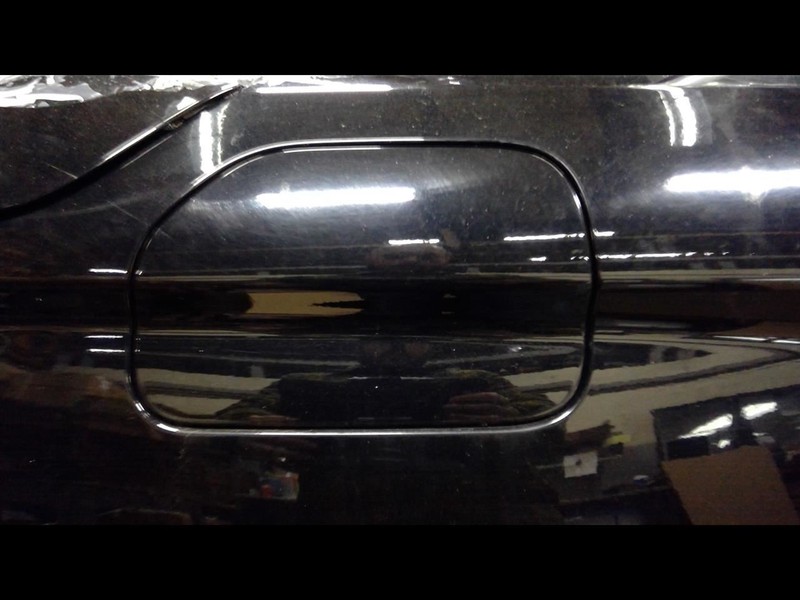 2017-2020 430I BMW Fuel Filler Door 1515145