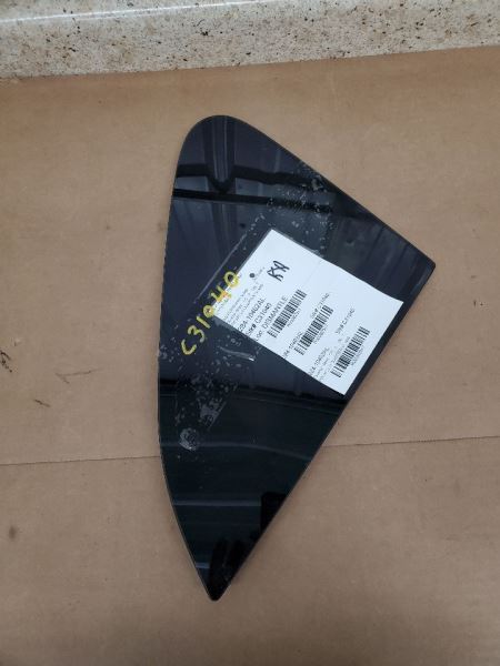 HR-V2023 Quarter Glass 282317