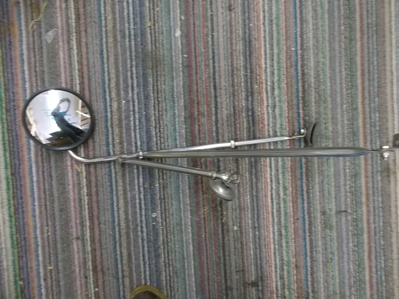 35" long Chrome 7-1/2" Round Mirror Assembly *FREE SHIPPING*