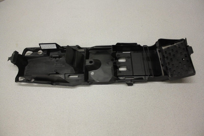 2007 SUZUKI GSX R 750 REAR TAIL UNDER FENDER PANEL OEM GSXR750 GSXR 07
