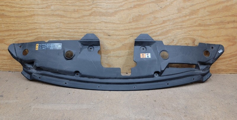 2013 2014 2015 2016 2017 Ford Taurus Upper Radiator Support Cover Sight Shield