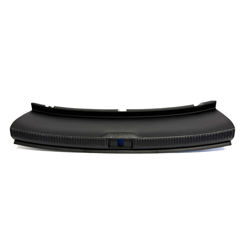 📌 2015 - 2020 AUDI A3 REAR TRUNK FLOOR SILL SCUFF STEP PLATE COVER PANEL OEM