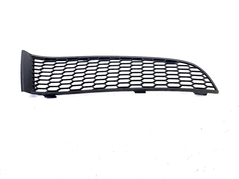 13-15 BMW 740I F01 F02 FRONT RIGHT SIDE M SPORT BUMPER LOWER GRILLE OEM A0.47
