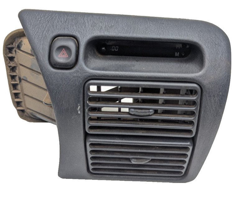 1990 1991 1992 1993 TOYOTA CELICA CENTER DASH AIR VENTS