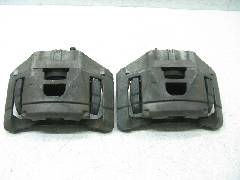 05-11 AUDI B7 A4 QUATTRO FRONT LEFT & RIGHT ABS DISC BRAKE CALIPER SET 112822B