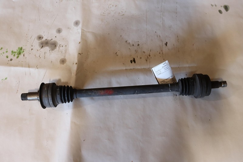 2012-2015 MERCEDES SLK RWD REAR RIGHT PASSENGER SIDE AXLE SHAFT CV U JOINT OEM