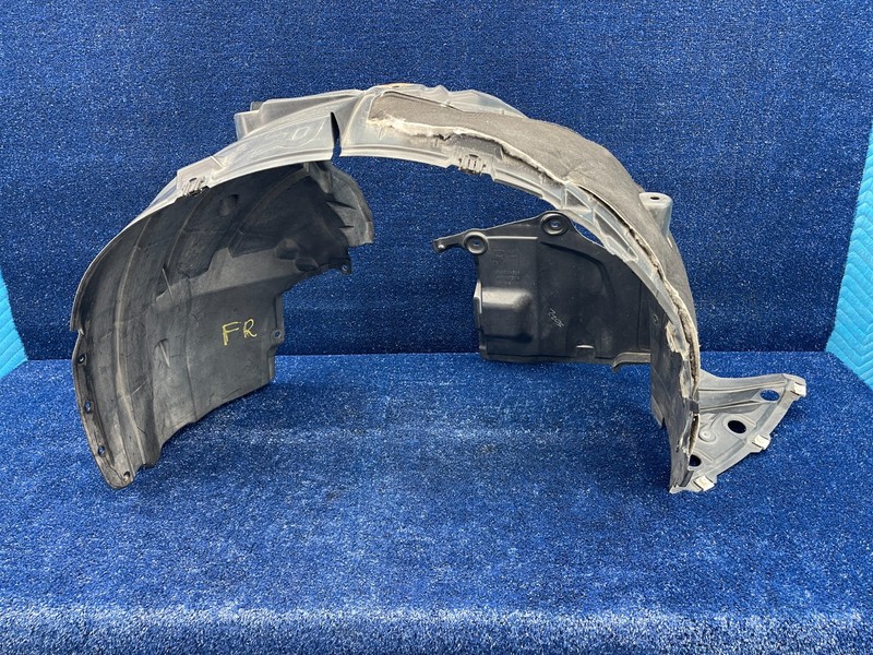 2017–20 Nissan Pathfinder Front Right Fender Liner Shield Guard 63842-9NBOA OEM