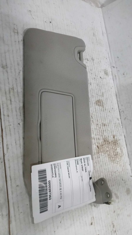 Used Right Sun Visor fits: 2020 Nissan Altima illumination Right Grade A