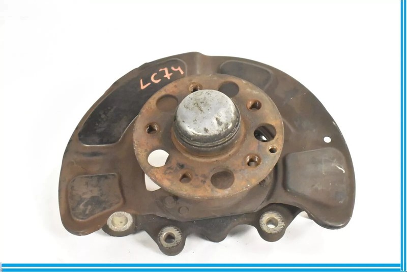 10-16 Mercedes W212 E550 Front Left Side RWD Spindle Knuckle Hub Bearing OEM