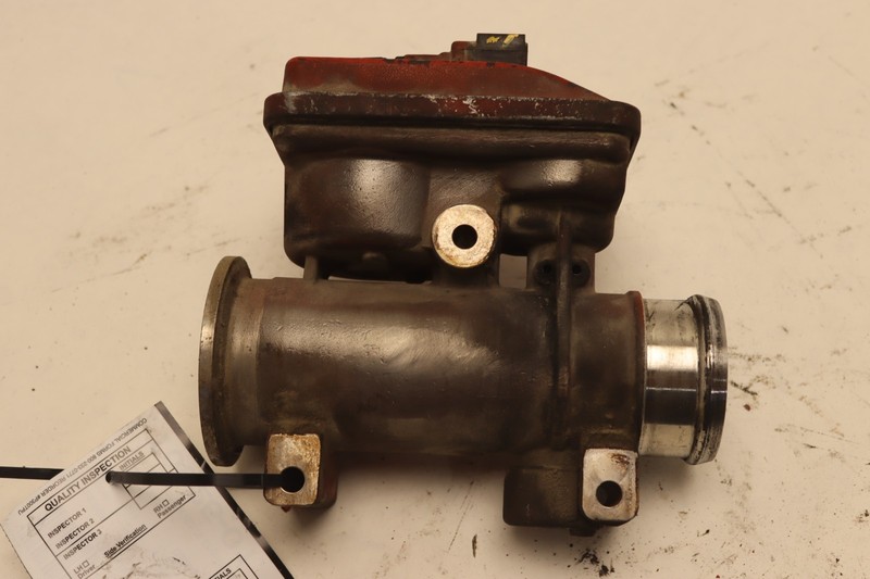 2013-2017 PETERBILT 579 CUMMINS ISX15 GAS RECIRCULATION EGR VALVE 3688348 OEM