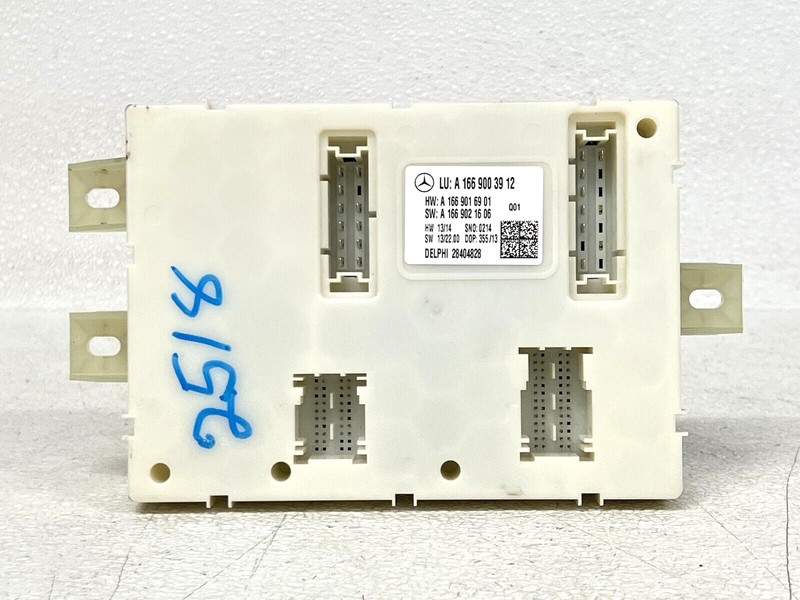 ⭐2013-2016 MERCEDES BENZ GL-CLASS REAR TRUNK FUSE BOX CONTROL MODULE OEM LOT2518