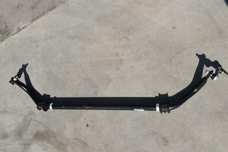 2014-19 Corvette C7 Front Anti Roll Sway Bar Stabilizer OEM *22936510* **USED**