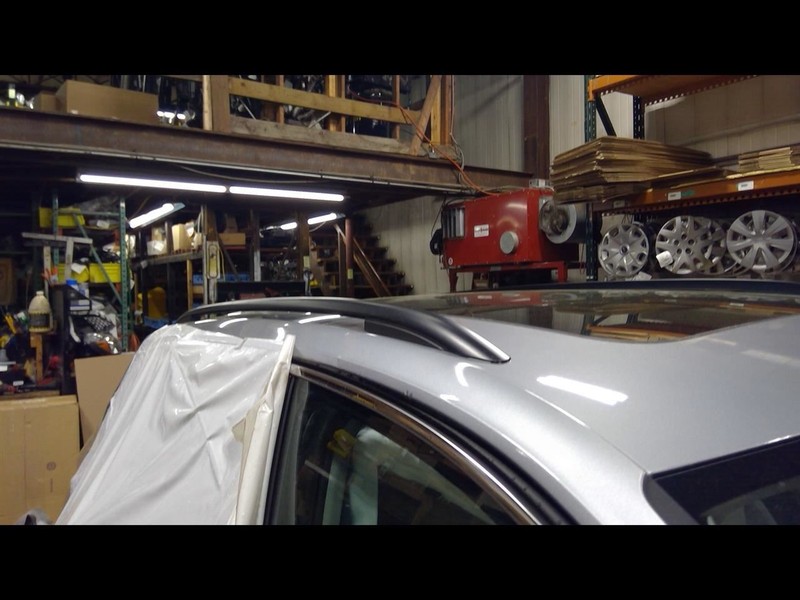 2018-2024 TIGUAN Right Luggage Rack 1566104