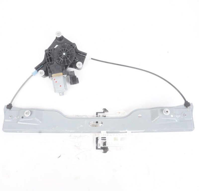 2017 - 2020 Lincoln Continental Rear Left Window Regulator W/ Motor OEM