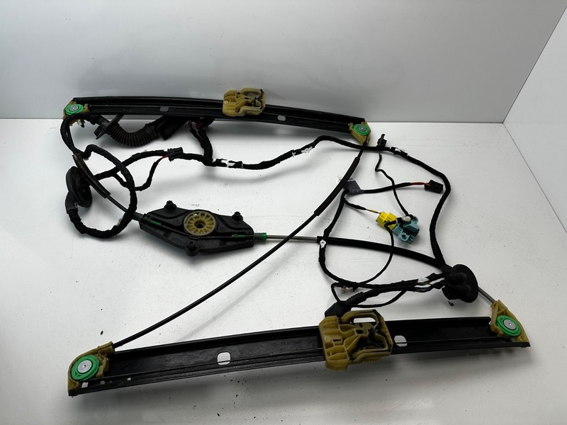 2009-2017 OEM Audi Q5 SQ5 Front Left Driver Side Door Window Regulator
