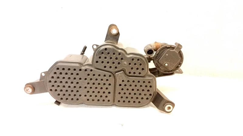 08-18 AUDI C7 A6 8T A5 S5 Q5 FUEL EVAPORATOR VAPOR CHARCOAL CANISTER OEM 071625B
