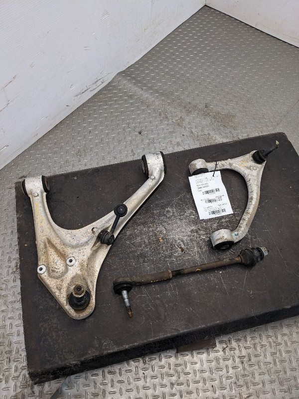 Passenger Right Lower Control Arm Rear SET 06-10 SOLSTICE 1184210