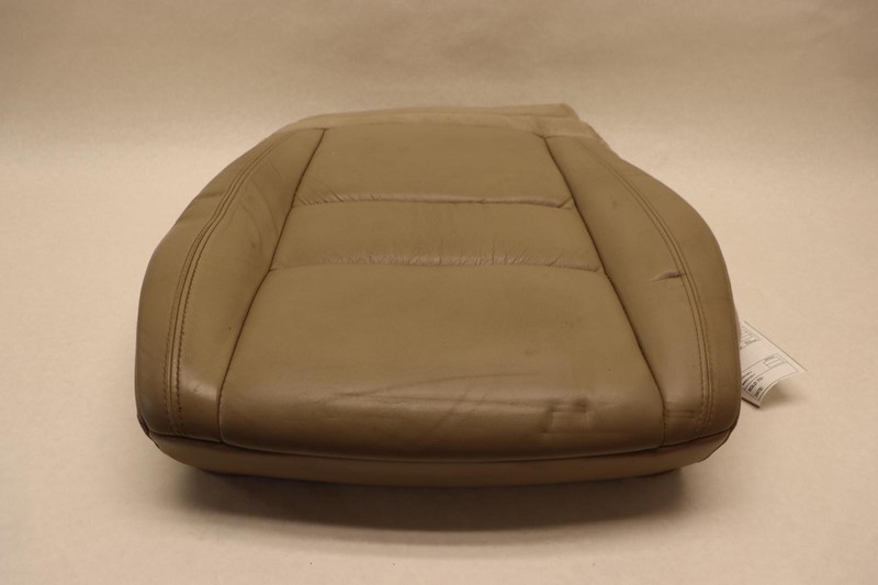 2014-2020 JEEP GRAND CHEROKEE FRONT RIGHT PASSENGER SEAT LOWER CUSHION PAD OEM