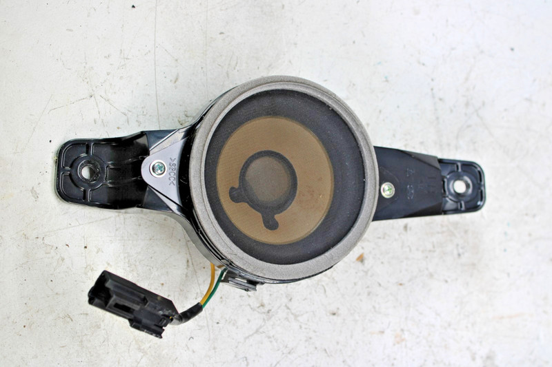 2012-2017 HYUNDAI AZERA Radio Audio Speaker Driver Side Rear LeftJBL OEM