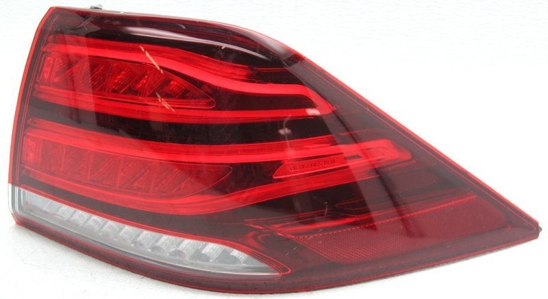 Non-US Market Mercedes-Benz GLE-Class Right Side LED Tail Lamp Lens Chip