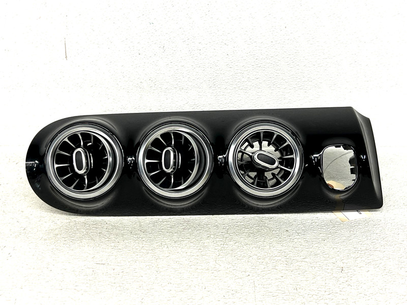 ⭐2019-2022 MERCEDES-BENZ A220 CENTER DASH AIR VENT GRILLE TRIM PANEL OEM LOT2712