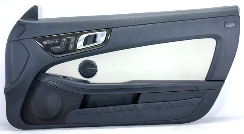 ✅ 05-16 Mercedes SLK250 350 OEM RIGHT DOOR TRIM PANEL PLATE Black White PASSENG.