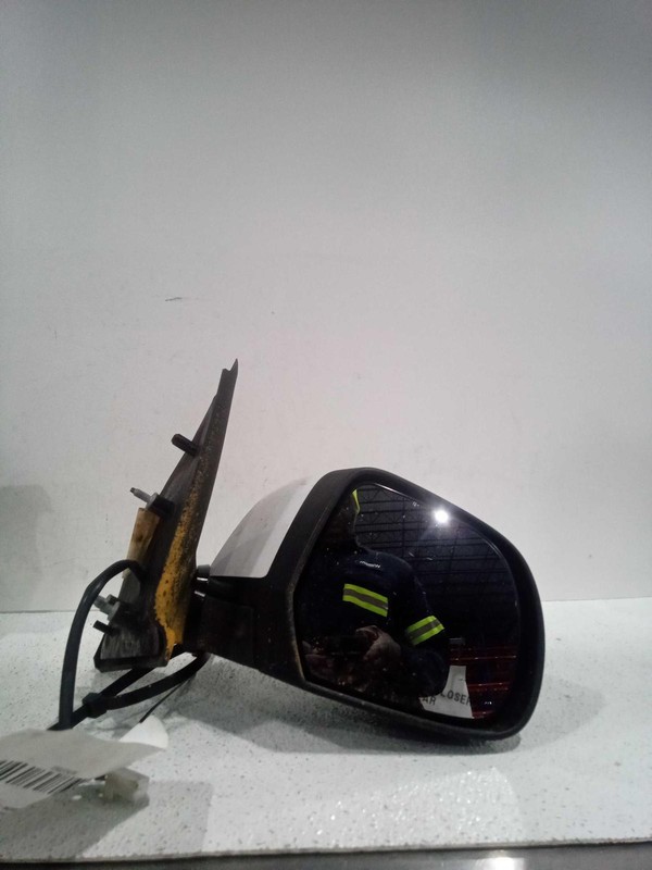 2014 Nissan Versa Right Door Mirror Assembly White 327675 Used OEM