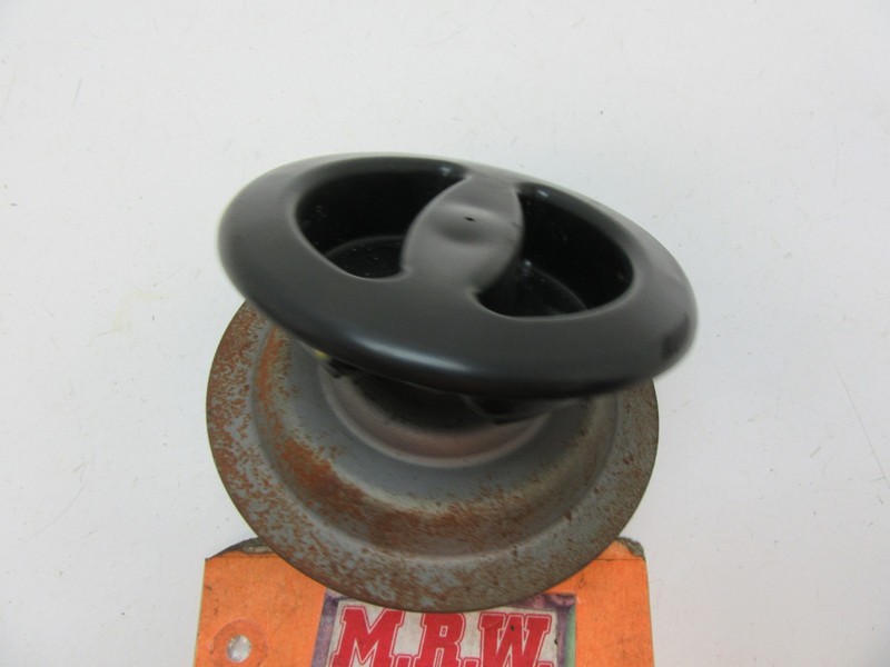 SPARE TIRE HOLD DOWN WHEEL RIM LOCK SPIN CAP NUT for VUE TORRENT CAPTIVA EQUINOX