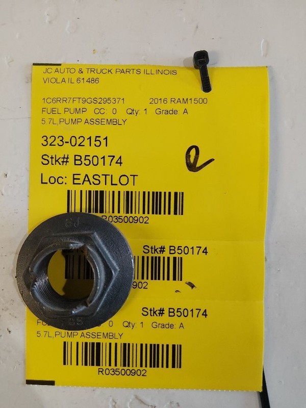 Fuel Pump Assembly 5.7L Fits 15-17 DODGE 1500 PICKUP 3500902