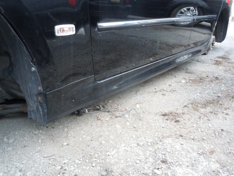 2008-2010 Infiniti M35 Rocker Panel Side Skirt Moulding Driver Left OEM KH3