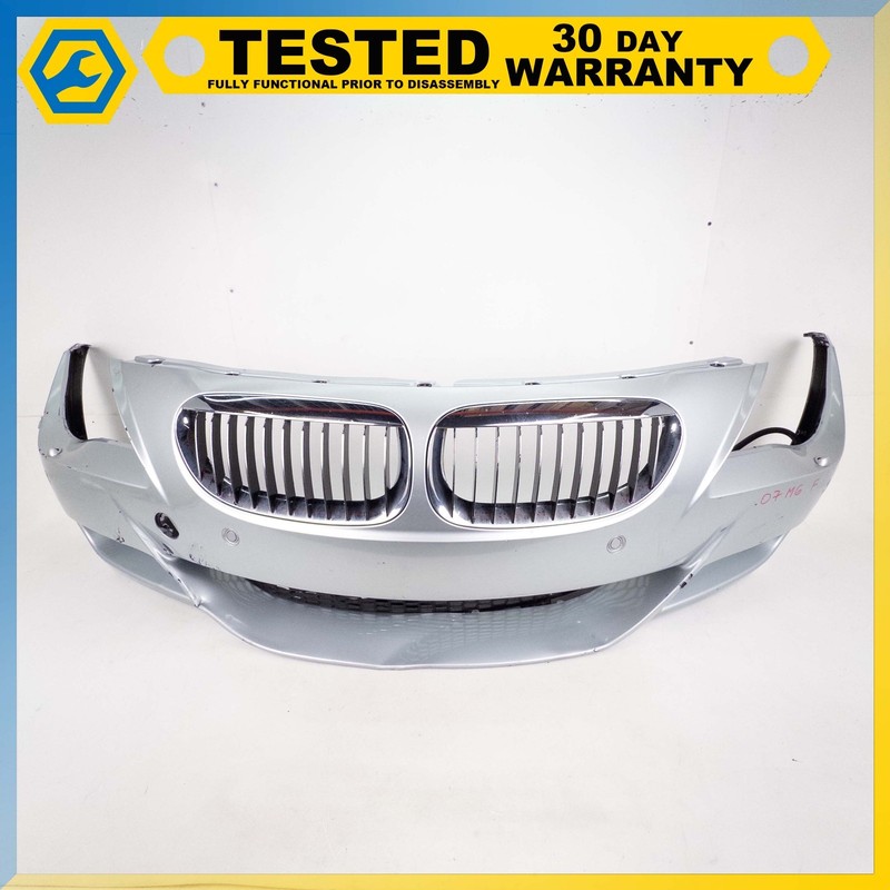 06-07 BMW E63 E64 M6 FRONT BUMPER COVER WITH GRILLE & PDC OEM