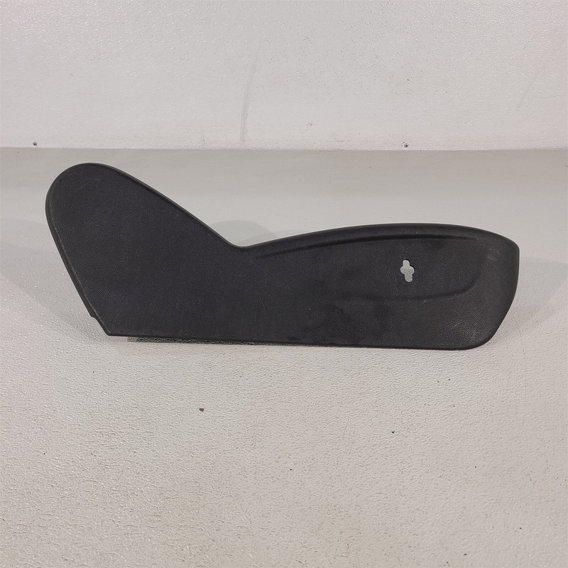 10-15 Chevrolet Camaro SS Coupe Passenger Seat Trim Cover Rh Aa7332