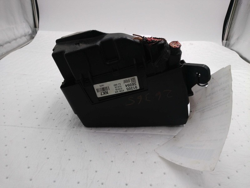 2013 Hyundai Elantra OEM Used Fuse Box Blue 912053X150 6 Month Warranty
