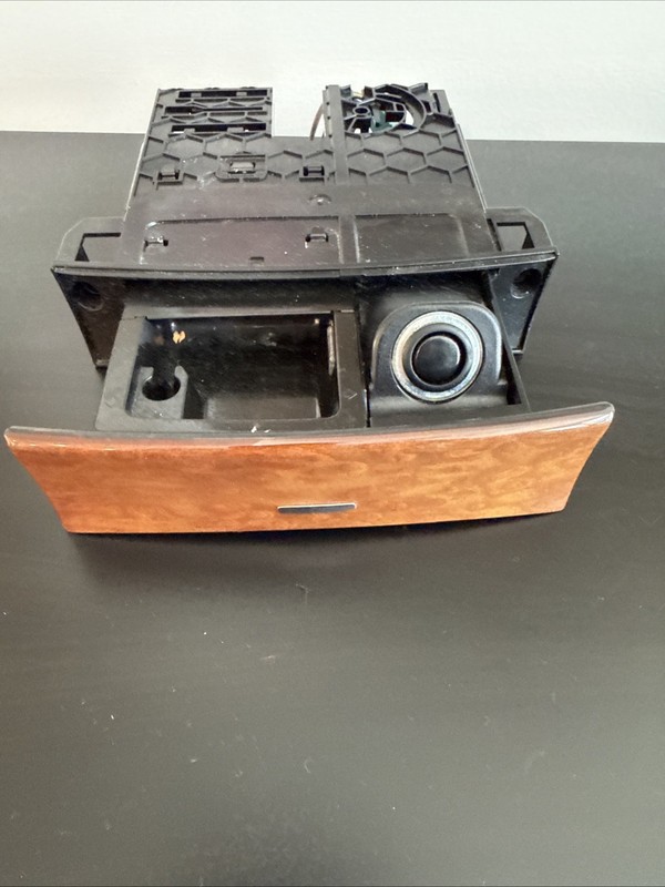 2008- 2011 11 MERCEDES ML350 CONSOLE ASHTRAY 16876165