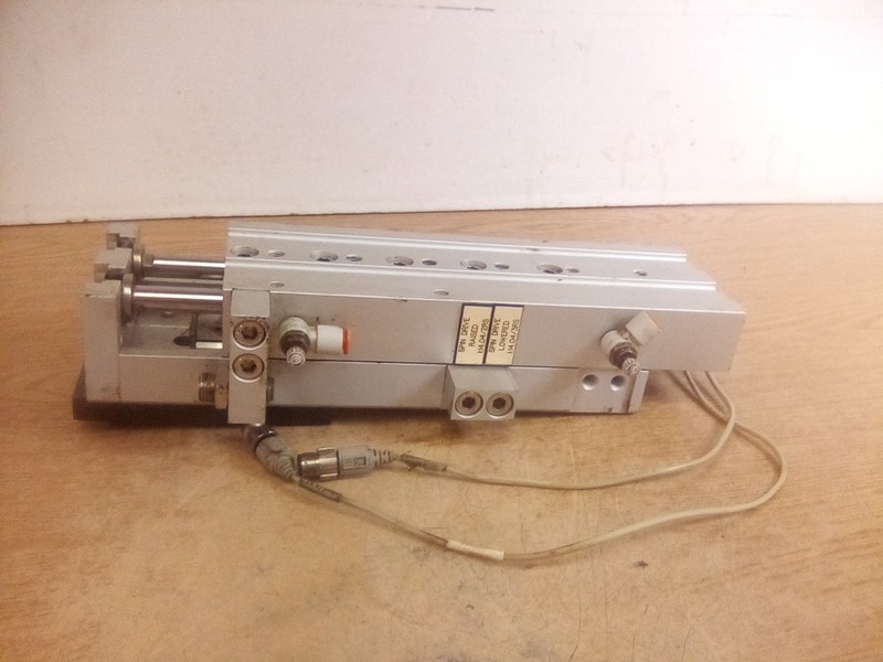 SMC MXS25TN-125 Guided Cylinder W/(2)D-M9BSDPC Magnetic Switch