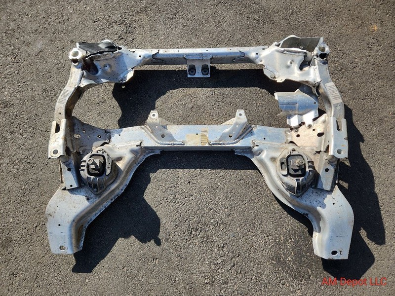 2009 BMW 135i 128i 328i 335i E93 E88 Convertible Front Suspension Frame K-Frame