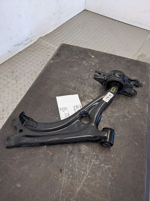 Passenger Lower Control Arm Front Naturally Aspirated Fits 16-21 CIVIC 1163383