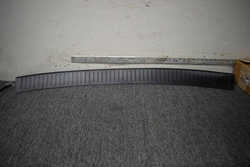 2018-2019 HONDA ODYSSEY REAR BUMPER FACE STEP FACTORY OEM