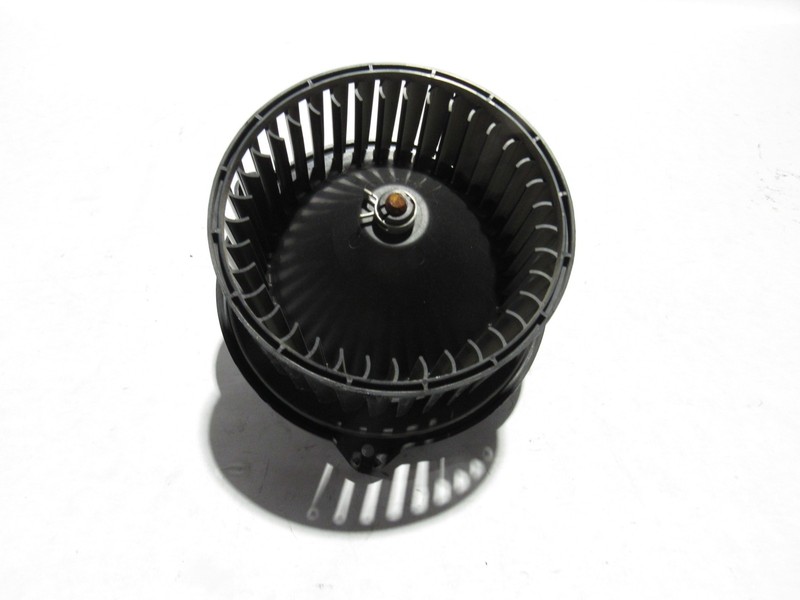 Fiat 124 Spider 2018 AC A/C Heater Blower Motor 15-20 *